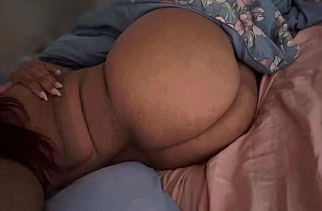Fort Myers Female Escort — outcalls only (must verify) - 1