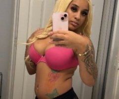Toledo escorts - Toledo OH Female Escort — Outcalls, fresh showered