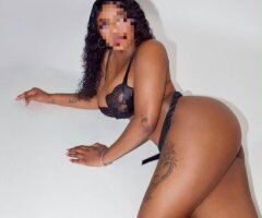 Chicago Colombiana Female Escort — Outcalls to Your Place, No Bareback/No Unprotected Sex - Image 5