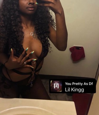 Chicago Female Escort — Incalls, Cardates, and Real Pics (Text First) - 1