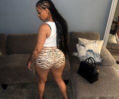 Milwaukee Outcall Female Escort — Weekend 24/7 Deposits - Image 2