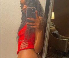 Denver escorts - Deja Vu Denver CO — New Squirt Machine, Water Shows & Massages