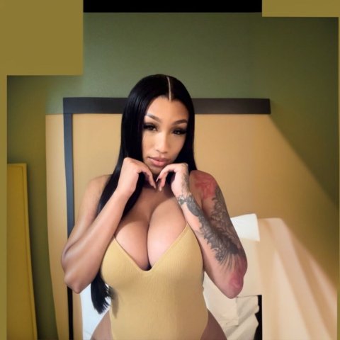 Washington D.C. Petite Playmate — Upscale & Discreet Petite Companion - 1