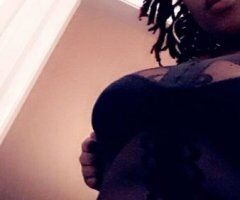 Greenville, SC Female Escort — Incalls & Outcalls (Night in Town) - Image 3
