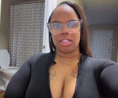 Seattle Female Escort — Outcalls with Deposit (Hygiene Required) - Image 3