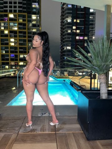 Juicy Beauty Female Escort in San Fernando Valley (NURU + Dinner Dates) - 1