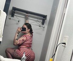 Virginia Beach Female Escort — Latin shorty, Nuru + BJ, massages & shower shows - Image 2