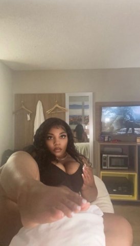 Southern Maryland & DC Female Escort — Fat Wet Pussy + Strip Tease, 5-Star - 1