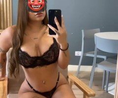 Latina nueva en Kansas City — sexo y fantasías con extras en mi hotel - Image 3