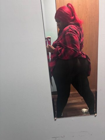 Back in Niagara Falls — Female Escort (services include video calls) - 1