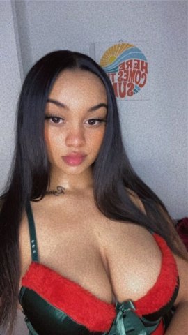 Greensboro NC Puerto Rican & Black Female Escort — Content Creator & Massage Therapist - 1