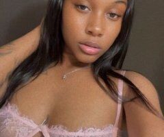 Omaha Female Escort — Outcalls & In-Calls - Image 2