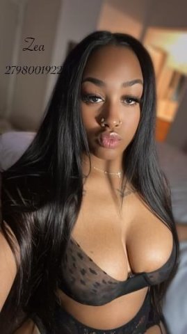 Marina CA Natural Thick Beauty — Exclusive High-Class Escort - 1