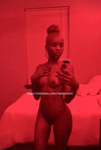 Jacksonville, FL Female Escort — Nuru Massage + Footjob - 1
