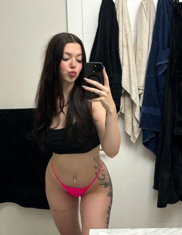 San Mateo CA Female Escort — Incalls, Outcalls, BBJ + Video Sales - 1