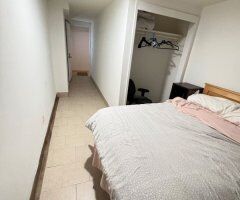 Manhattan escorts - APARTMENT STUDIO ROOM AVAILANLE