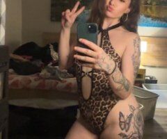 Kansas City escorts - Kansas City Female Escort — Up-to-Date Photos, Cum See Me Deals, No Deposits