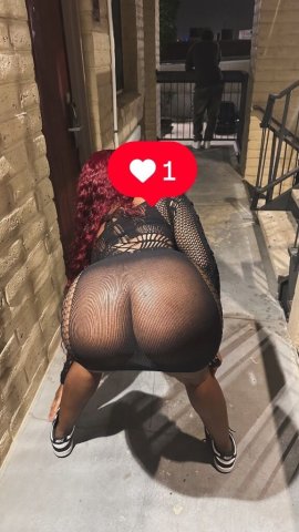 Houston Female Escort — Wet Cream Pie + Facetime, No Raw Sex - 1