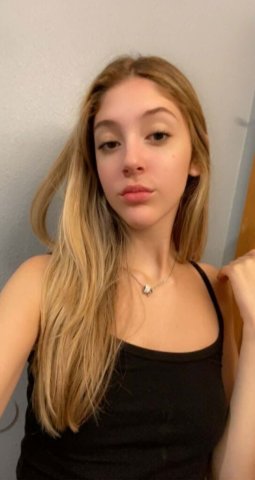 York PA 25-Year Female Escort — Incall, Outcall, Car Dates & Video - 1