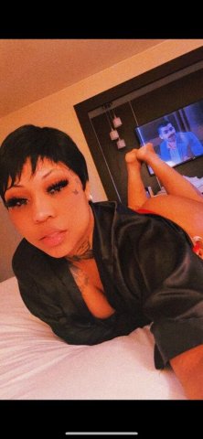Alyssa — Discreet Outcall Special, Text First (No Pimps/No Police) - 1