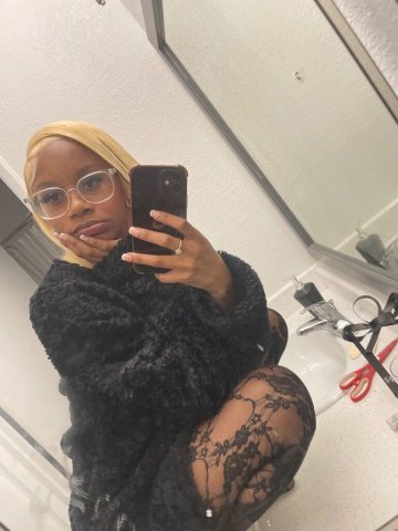 Phoenix Car Dates + Facetime Shows (Content) — Outcalls - 1