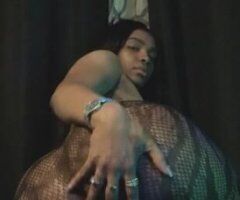 Bonita Dominicana — Outcall Hot Oil Body Rubs + Quick Visits (Indianapolis, IN) - Image 3