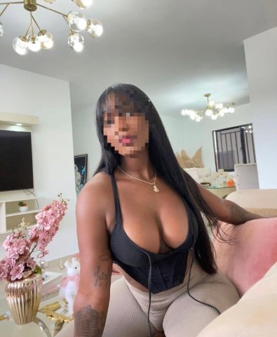 South Coast Female Escort — nalgadas grandes - 1
