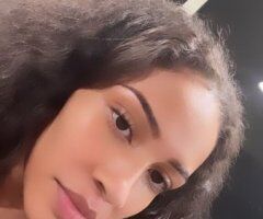 New Orleans Upscale Petite Female Escort — Facetime Available - Image 4