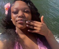 Kandyk — 19, Short Thick Escort - Image 2