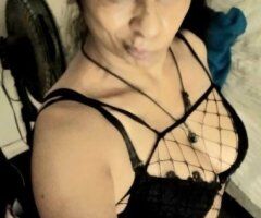 Curvy Latina (32) — Phoenix Female Escort for Car Dates - Image 2