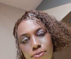 Knoxville TN Female Escort — Discreet stress-free fun - Image 2