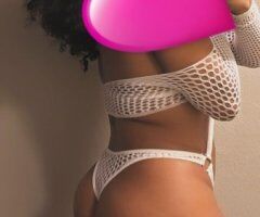 Beaumont, Texas Thick Bulli Bed Play & Squirter/Cremer Sessions (23) - Image 2