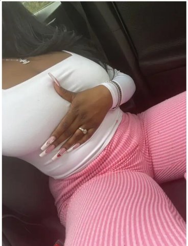 Chambana Incalls & Outcalls Female Escort — No BB, No Anal - 1