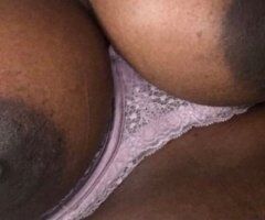 Chocolate Female Escort — In-Call, Outcall & CarPlay (No Smoking/Drinking, 35+) - Image 3