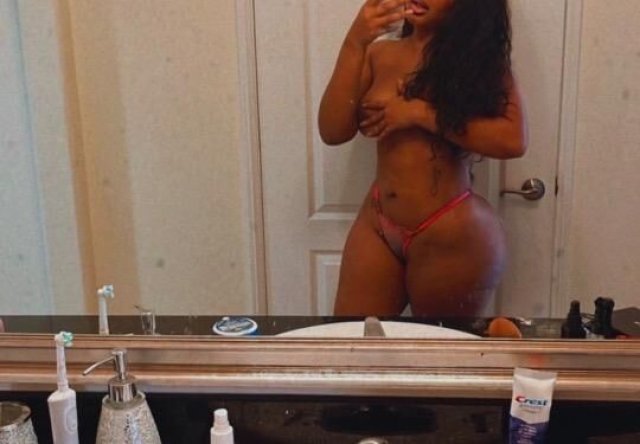 Sky — Curvy Escort in Yuma (Incalls/Outcalls/Car Dates) — Full Service Specials - 1