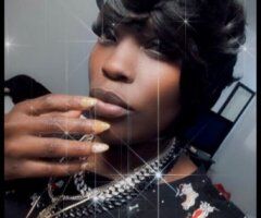 Chicago Female Escort — Incalls, Handjobs, BJ & Car Dates - Image 7