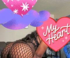 Tacoma Fun-Sized Dominican Escort — 36B Curvy Rubs & Worship - Image 2