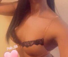 Irresistible Kisses in Laguna Hills (35) — No car dates - Image 2