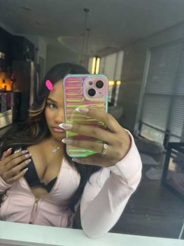 Manhattan Female Escort — Outcall only, fetish friendly (video verification) - 1