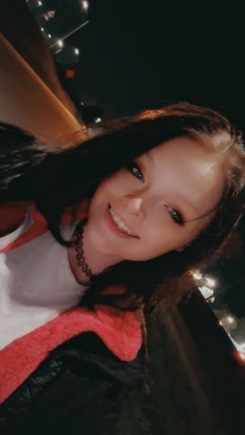 Detroit MI Escort — Two Phones, 600+ Lifetime Content Bundle - 1