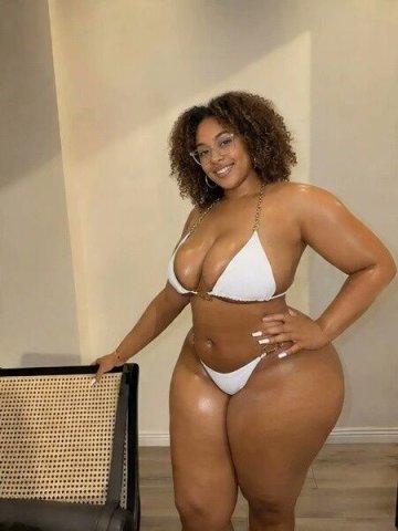 Aria — Premium Independent Companion in Port Huron (Incall/Outcall, Car Fun, FaceTime) - 1