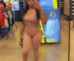 Los Angeles escorts - Renee in Los Angeles: Fetish-Friendly Erotic Massage + Flirty Video