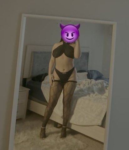 Chica femenina en Boston, lista para sesiones: BBJ, masajes, GFE y bailes eróticos - 1
