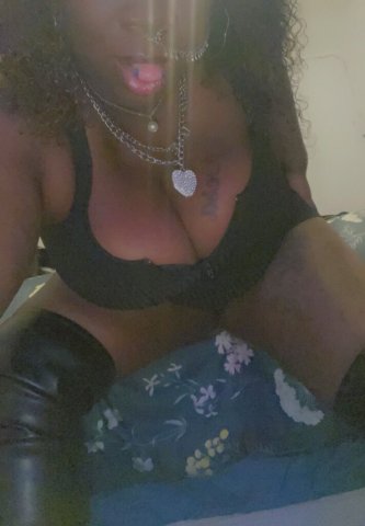 Toledo Ohio Escort — Stress Relief & Wet, Tight Play - 1