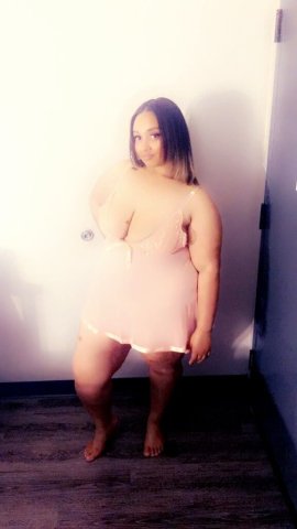 Portland Female Escort — Incall in Northeast Portland, Incall/Outcall - 1