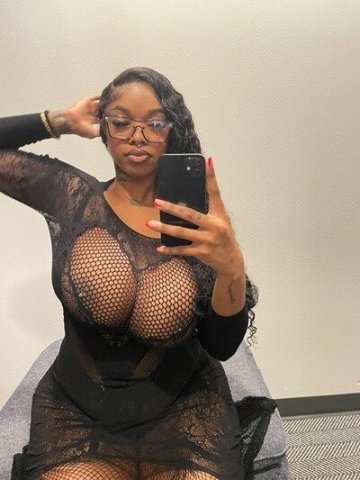 Watertown NY Escort — Special Bbj, Anal Blowjob, 69 & Raw Doggy - 1