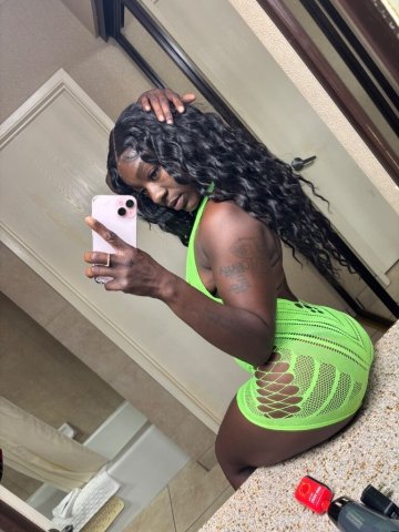 Orange County Female Escort — Outcall, Incall, Cars & Dates - 1