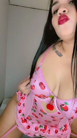 Alondra — Latina con curvas - 1
