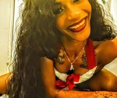 Sacramento Female Escort — In & Out, No Deposit - Image 2