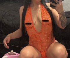 Orange County Petite Latina Escort (22) - Image 6